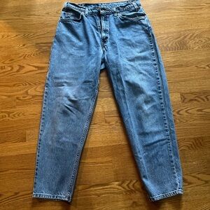 Levi's 550 blue jeans - loose fit tapered leg style jeans 34/30